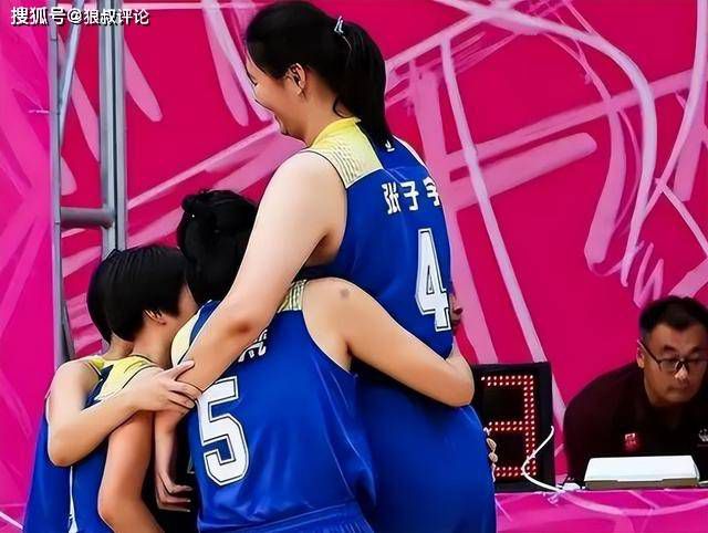 国产美女91呻吟第一视角蜜桃