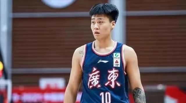 吴梦梦梦穿旗袍去粉丝家叫什么